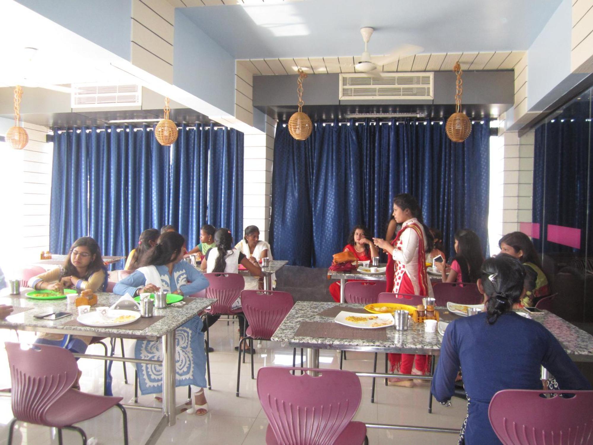 Hotel Chithra Kanyakumari Exterior foto